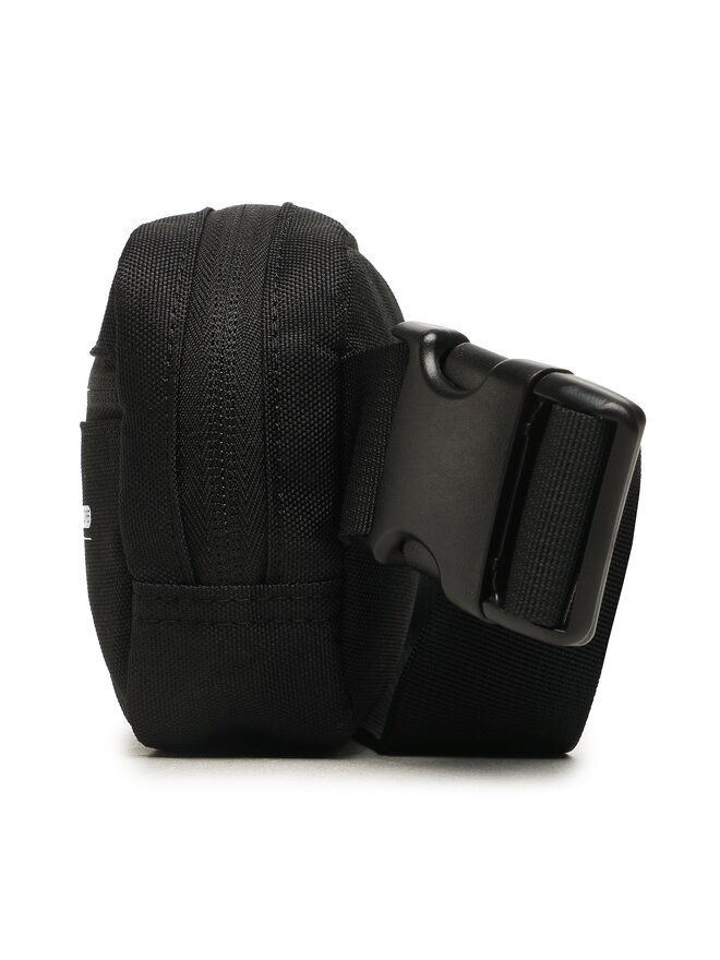 EA7 Emporio Armani Övtáska EA7 Emporio Armani 245082 CC940 02021 Fekete