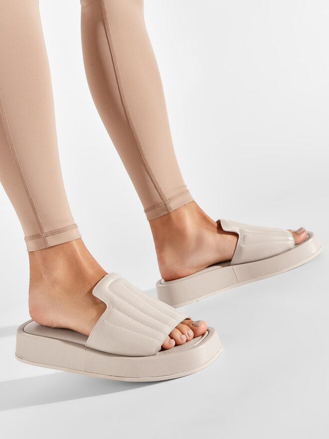 Nessi Ciabatte Nessi 22199 Beige