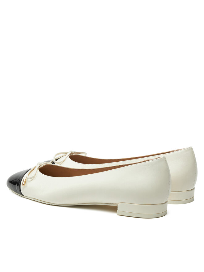 Stuart Weitzman Baleríny Stuart Weitzman Sleek Bow Flat SG888 Écru