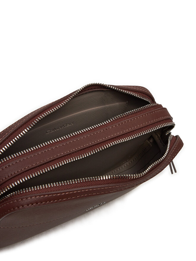 Calvin Klein Borsetta Calvin Klein Ck Business Camera Bag_Saffiano K60K612571 Marrone