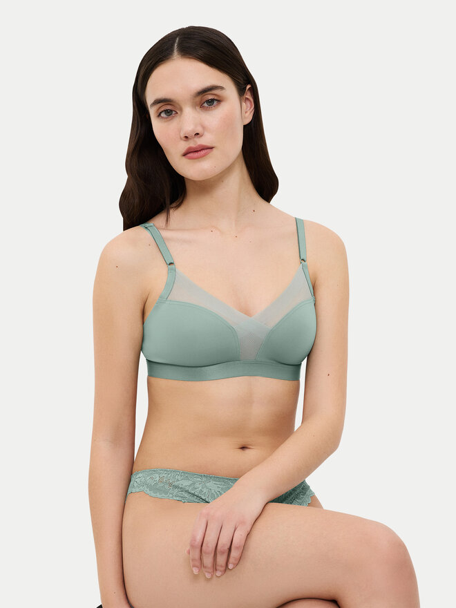 Triumph Triumph Varrásmentes melltartó Shape Smart 10217858 Zöld