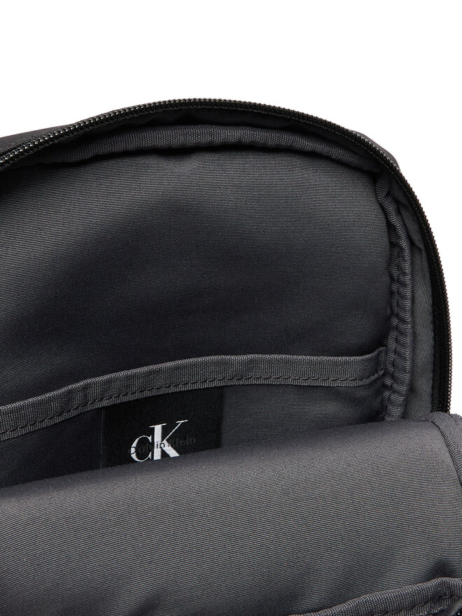 Calvin Klein Umhängetasche Calvin Klein Bold Sling LV04D3300G Schwarz