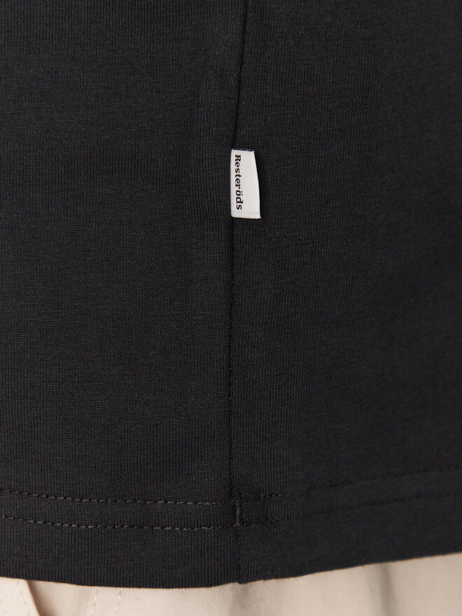 Resteröds Resteröds Camiseta Dev 20251 2055 Negro Regular Fit