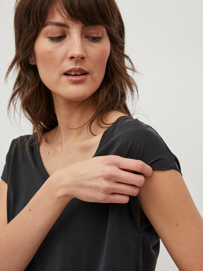 Vila Vila T-Shirt Modala 14074847 Μαύρο Relaxed Fit