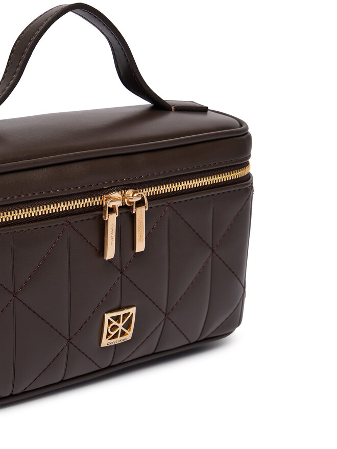 Calvin Klein Handtasche Calvin Klein Quilted Beauty Case On Chain LV04F1123G Dunkelbraun