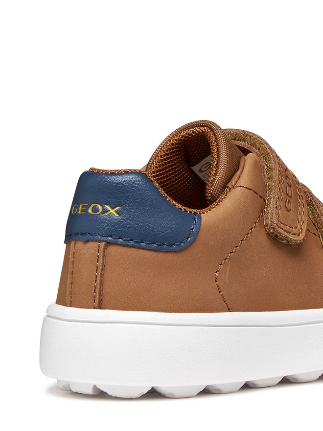 Geox Sneakers Geox B Minicub Boy B656TA 0CL54 C6176 M Braun