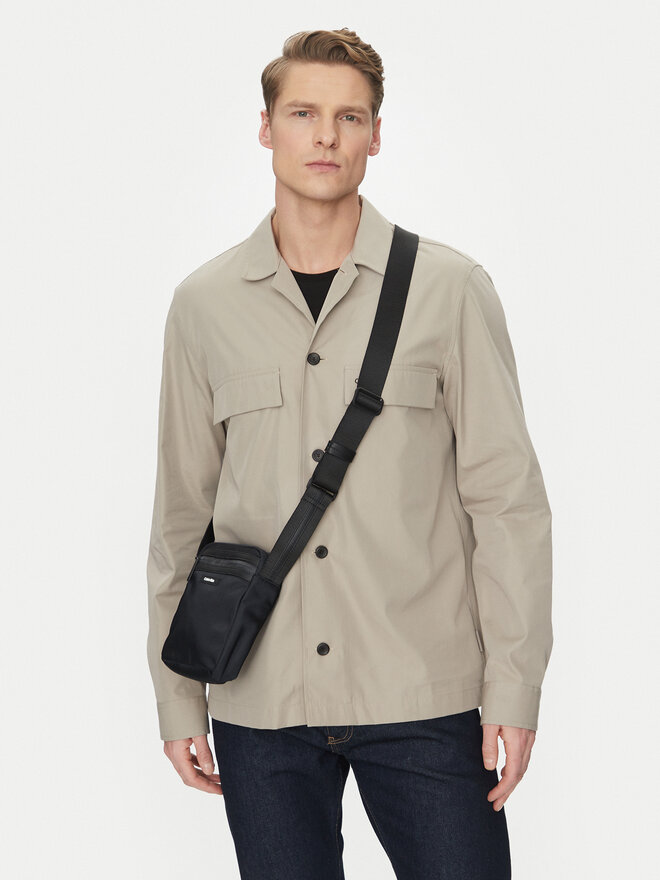 Calvin Klein Umhängetasche Calvin Klein K50K512884 Schwarz