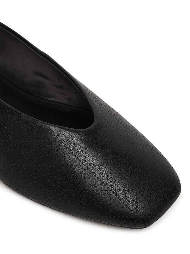 Calvin Klein Ballerinas Calvin Klein Square Ballerina Aop Lth HW0HW02936 Schwarz