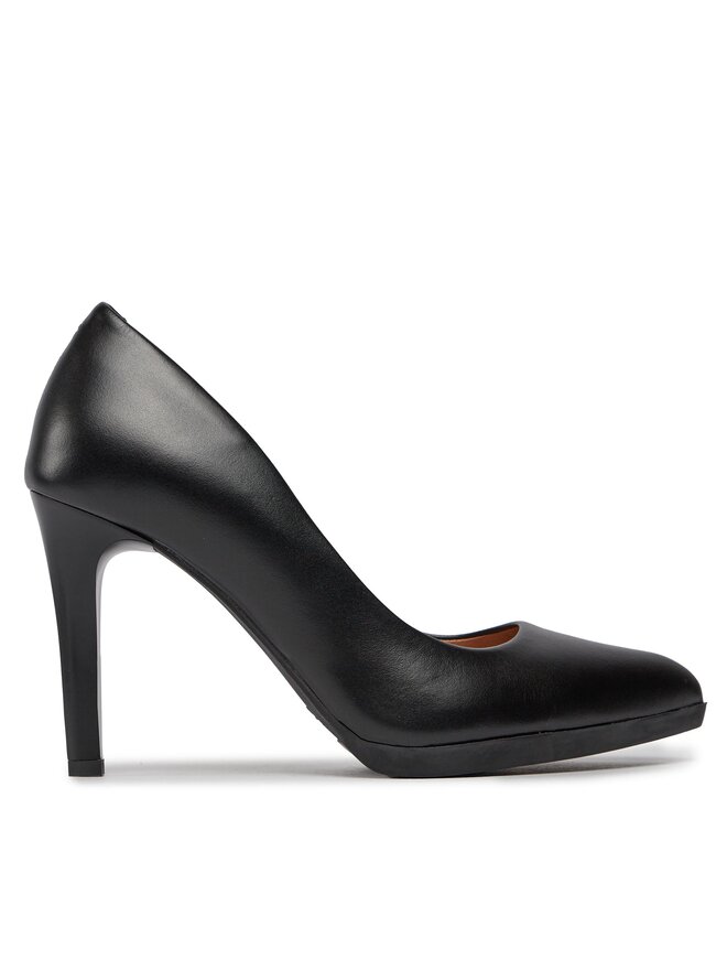 Black high heel pumps 2025
