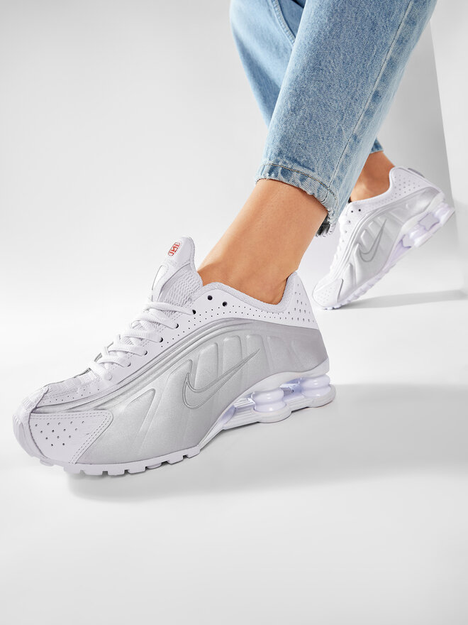 Sneakers Nike Shox R4 AR3565 101 Bianco escarpe