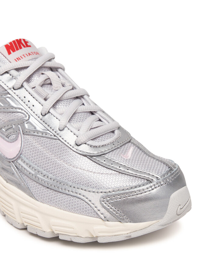 Nike Sneakersy Nike Wmns Initiator FZ9020 Srebrny