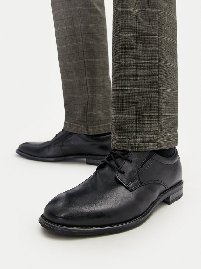 Bugatti Halbschuhe Bugatti 311AO5024000 Schwarz