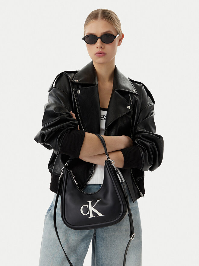 Calvin Klein Handtasche Calvin Klein Bold Ck Small Crescent LV04F3561G Schwarz