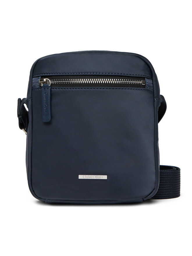 Calvin Klein Плоска сумка Calvin Klein Sleek Nylon Reporter LV04D3176G Cиній