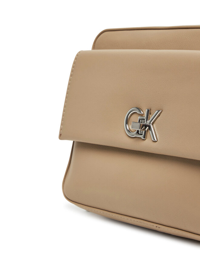Calvin Klein Handtasche Calvin Klein Ck Pocket Camera Bag K60K613089 Dunkelbeige