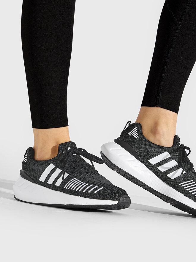 adidas Sneakers adidas Swift Run 22 W GV7971 Grau