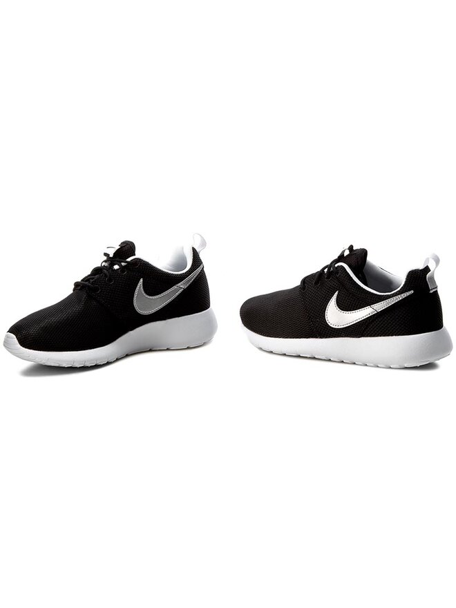 Nike Sneakersy Nike Roshe One (Gs) 599728 021 Czarny