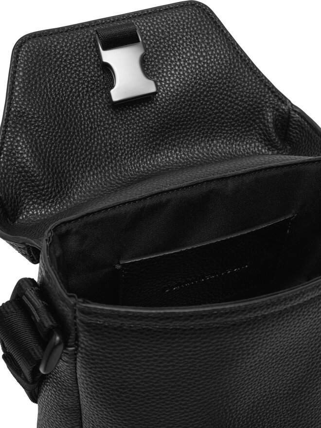 Calvin Klein Jeans Válltáska Calvin Klein Jeans Ultralight Reporter18 Pu K50K512565 Fekete