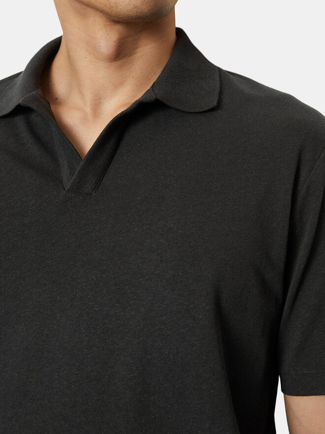 Marc O'Polo Marc O'Polo Polo marškinėliai M23 2091 53026 Juoda Regular Fit