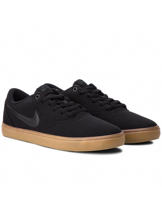 Nike 843896 2025