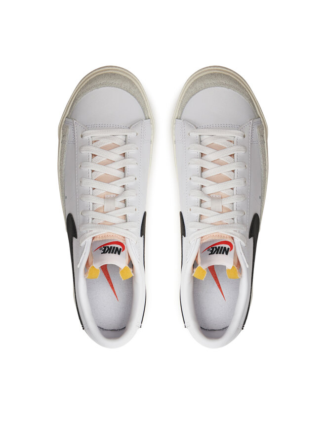 Laisvalaikio batai Nike Blazer Low '77 Vntg DA6364 101 Balta | eavalyne.lt