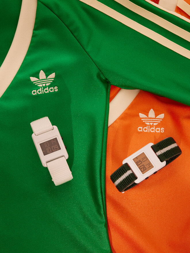 adidas Originals Uhr adidas Originals Retro Pop Digital Watch AOST23064 Weiß