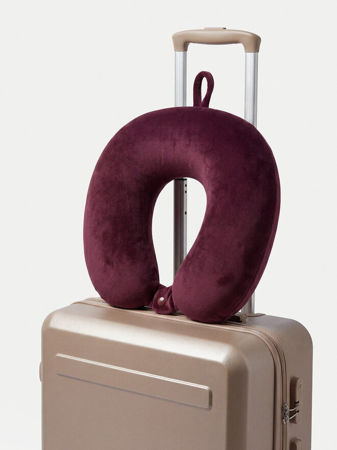 JENNY Reisekissen JENNY CWBEO-JNY-001-AW26 Dunkelrot