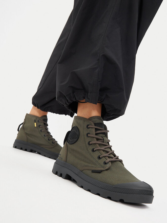 Palladium Schnürstiefeletten Palladium Pampa Hi Htg Supply 77356-325-M Grün