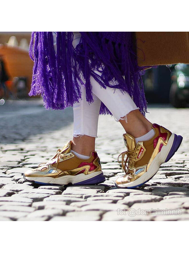 Sneakers adidas Falcon W CG6247 Or chaussures