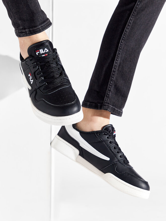 Снікерcи Fila Arcade L FFM0041.80010 Чорний | evzuttya.com.ua