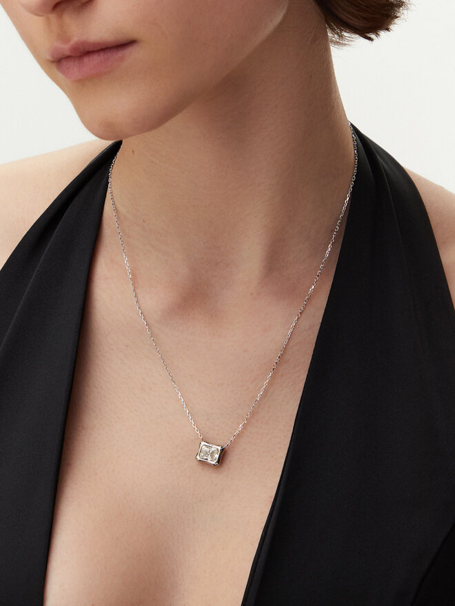 Guess Naszyjnik Guess JUBN05 170JW Srebrny