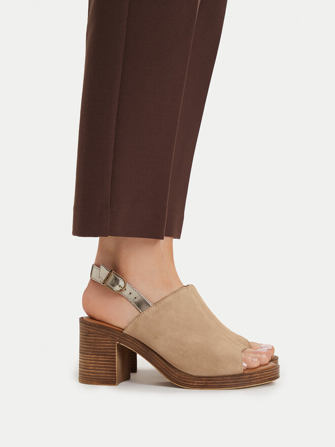 Tamaris Sandalen Tamaris 1-28304-44 Beige