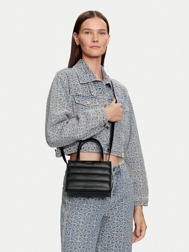 Calvin Klein Ročna torba Calvin Klein Line Quilt Mini Tote K60K612116 Črna