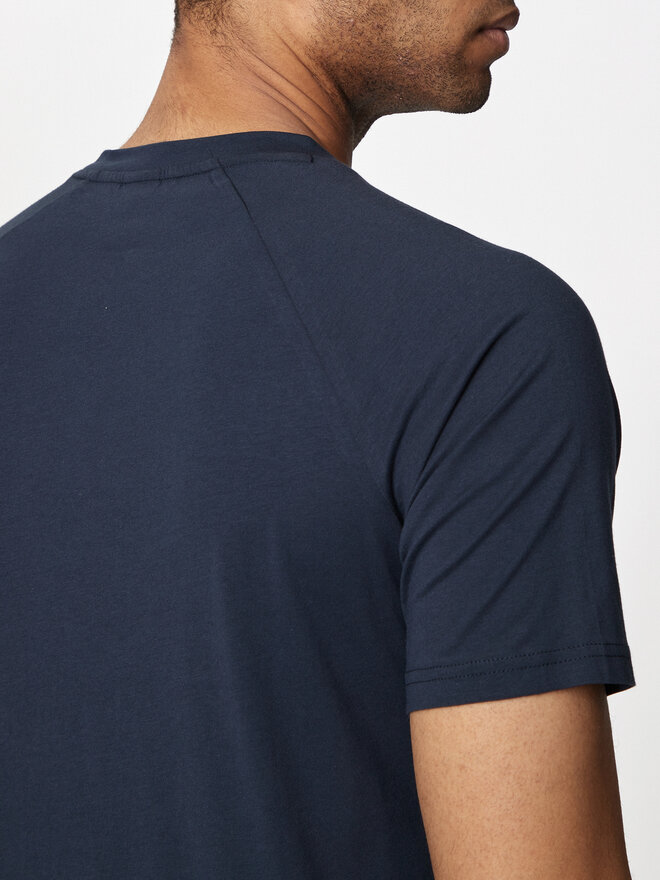 BOSS BOSS Camiseta 50517970 Azul marino Slim Fit