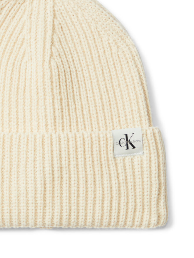 Calvin Klein Jeans Шапкa Calvin Klein Jeans Monogram Rib Beanie IU0IU00440 Écru