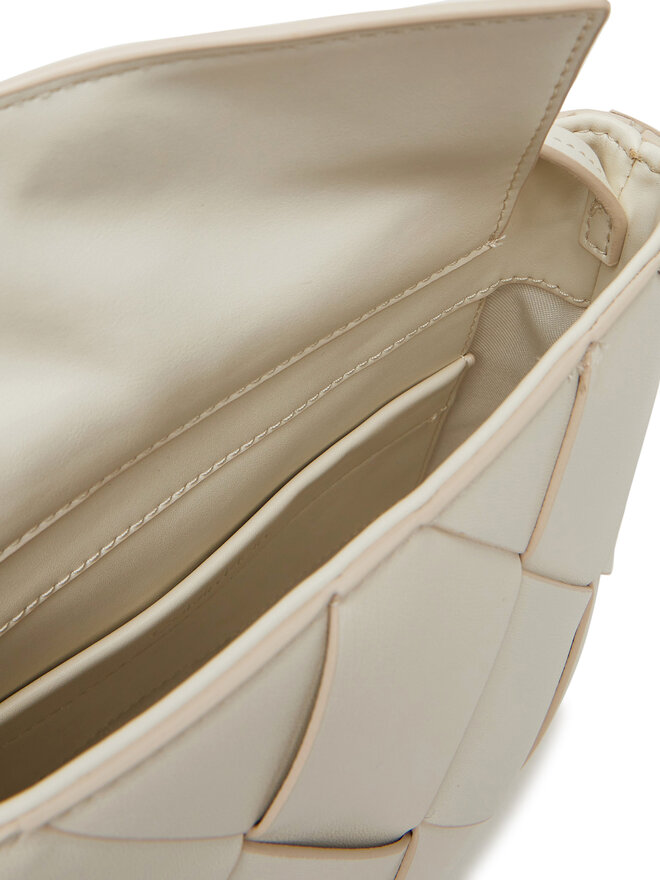 Calvin Klein Bolso Calvin Klein Ck Woven Square Crossbody K60K612991 Blanco