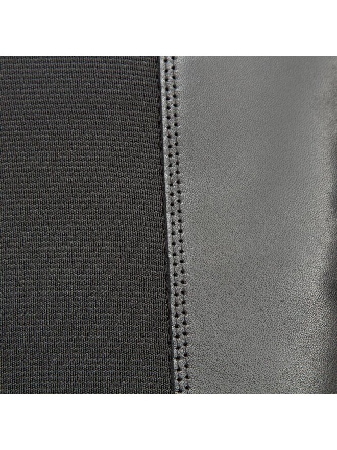 Vagabond Shoemakers Чоботи Vagabond Shoemakers Amina 4203-301-20 Чорний