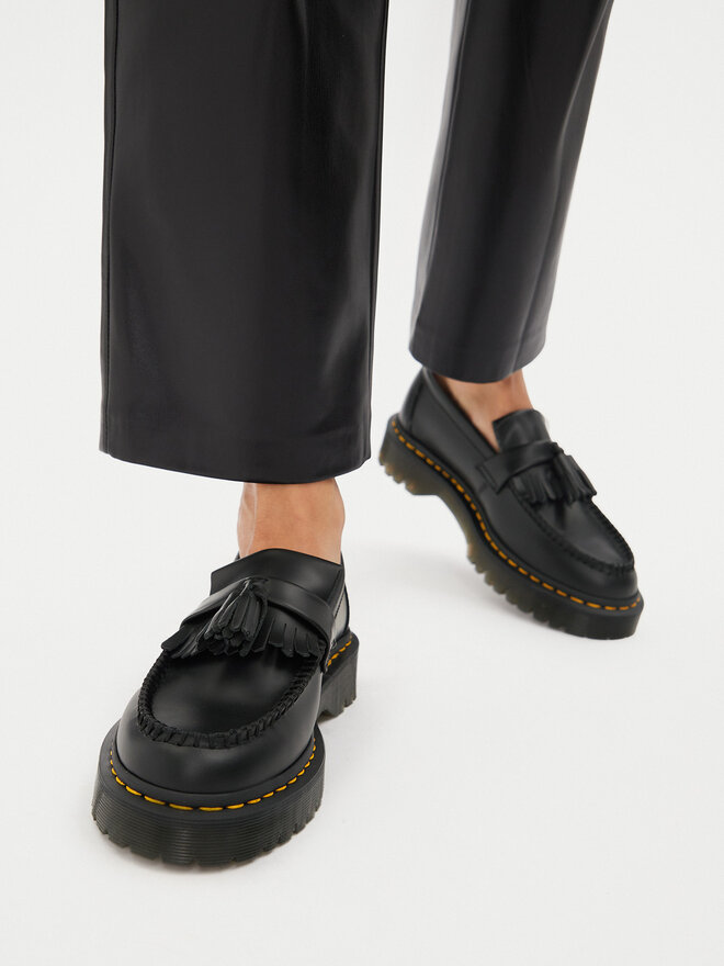 Loafersy Dr. Martens 26957001 Czarny | eobuwie.com.pl