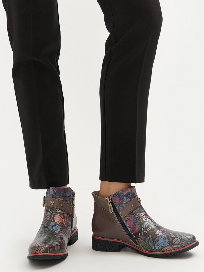 Laura Vita Stiefeletten Laura Vita Cocralieo 44 Braun