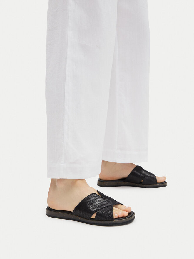 Lasocki Παντόφλες Lasocki WI16-740A-02 Μαύρο