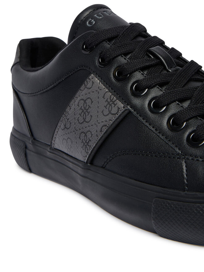 Guess Sneakers Guess FMTCRI FAL12 Schwarz