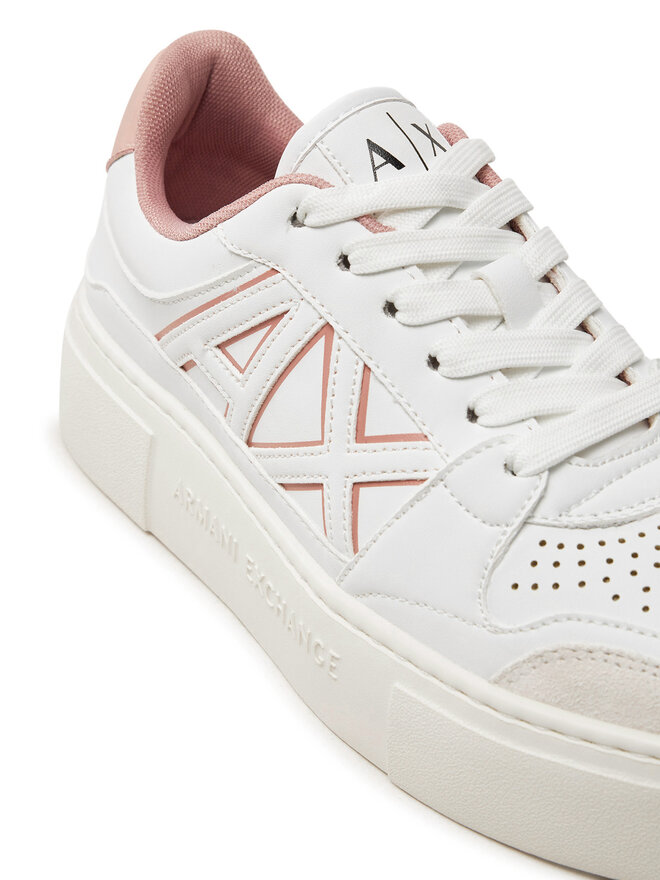 Armani Exchange Sneakersy Armani Exchange XDX147 XV830 U274 Biały
