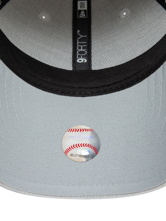 New Era Czapka z daszkiem New Era New York Yankees Met Denim 9Forty 60595374 Srebrny