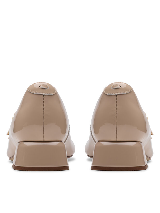 Clarks Półbuty Clarks 26181313 Beżowy