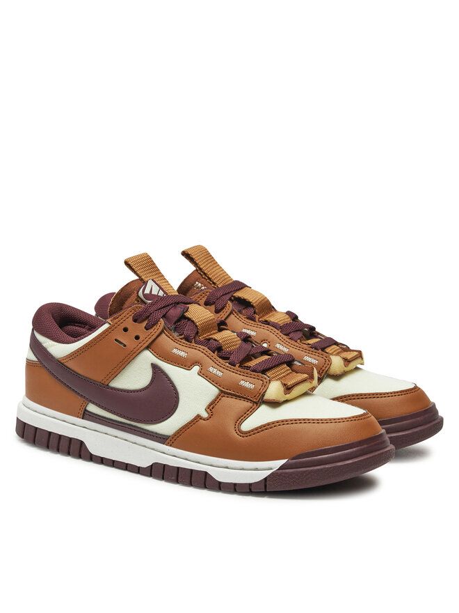 Nike Сникърси Nike Dunk Low Jumbo FQ8248 Кафяв