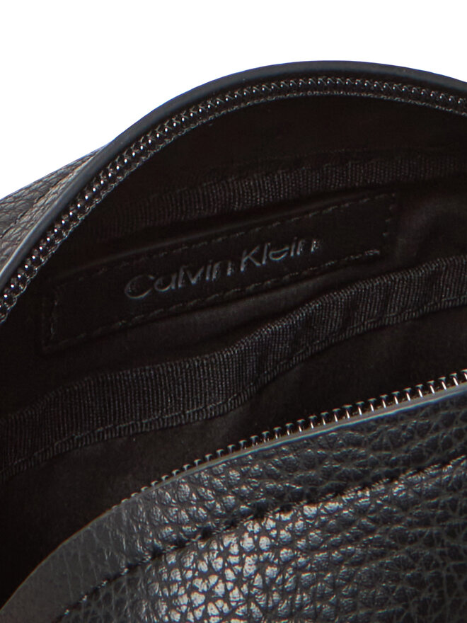 Calvin Klein Τσαντάκι Calvin Klein Ck Must Reporter LV04D3083G Μαύρο