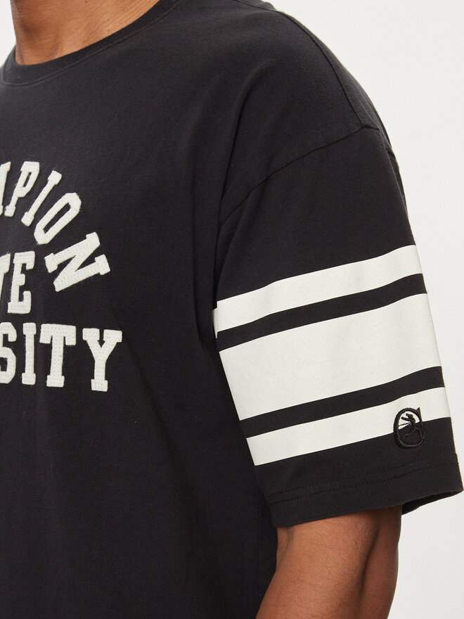 Champion Champion T-shirt 220011 Crna Standard Fit