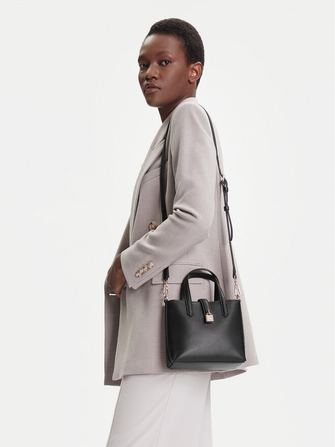 KARL LAGERFELD Handtasche KARL LAGERFELD A3W30151 Schwarz