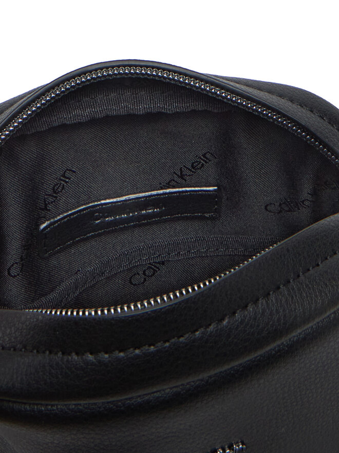 Calvin Klein Плоска сумка Calvin Klein Modern Business Reporter K50K512969 Чорний