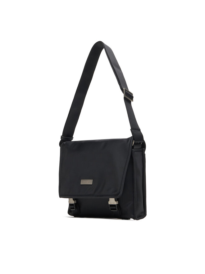 Calvin Klein Tasche Calvin Klein Sleek Small Messenger LV04D3147G Schwarz